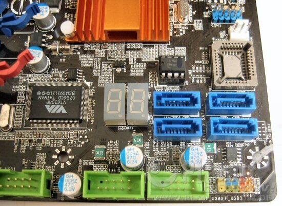 Bild zum Layout Foxconn A79A-S