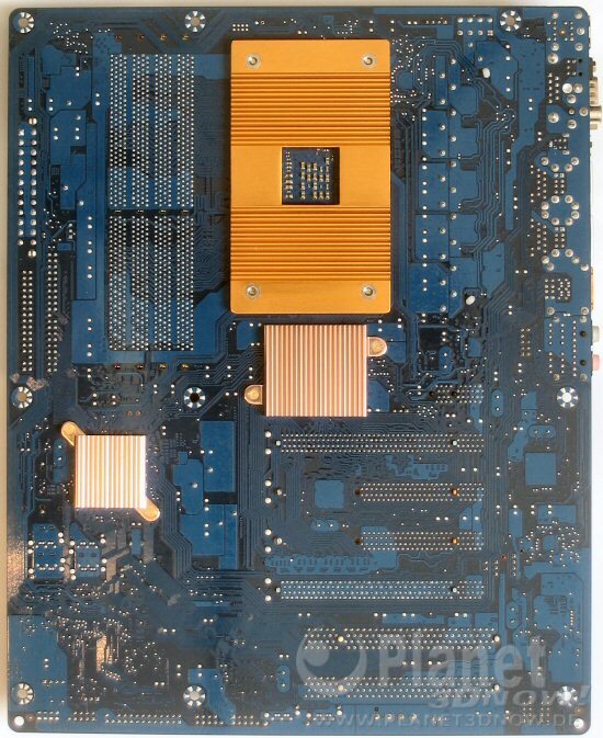 Bild vom Layout des Gigabyte GA-MA790-DQ6