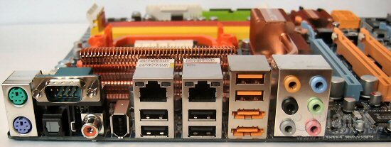 Bild vom Layout des Gigabyte GA-MA790-DQ6