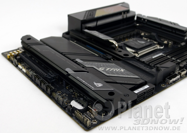 ASUS ROG Strix X670E-E Gaming WiFi: Zubehör