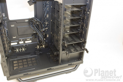 Cooler Master Cosmos SE: 3,5