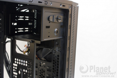Cooler Master Silencio 452: 5,25-Zoll-Einbauschacht