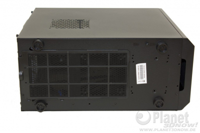 Fractal Design Core 3300 Boden mit Staubfilter