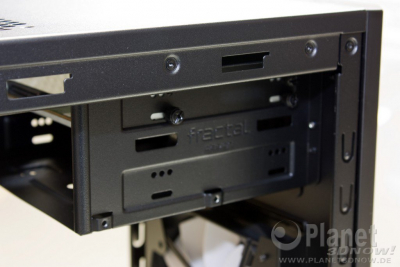 Fractal Design Core 3300 mit optischem Laufwerk