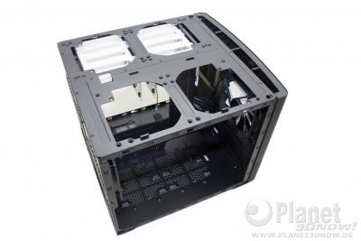 Fractal_Design_Node_804_23