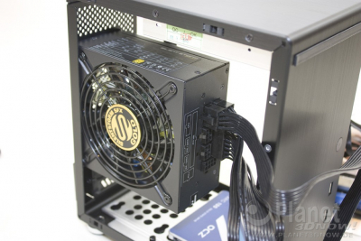 Lian_Li-PC-Q21_26